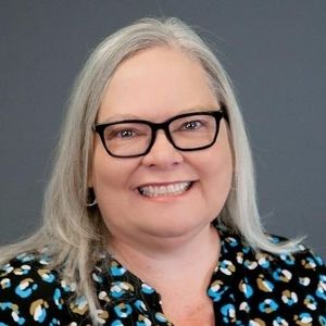 Meet your Posher, Tara